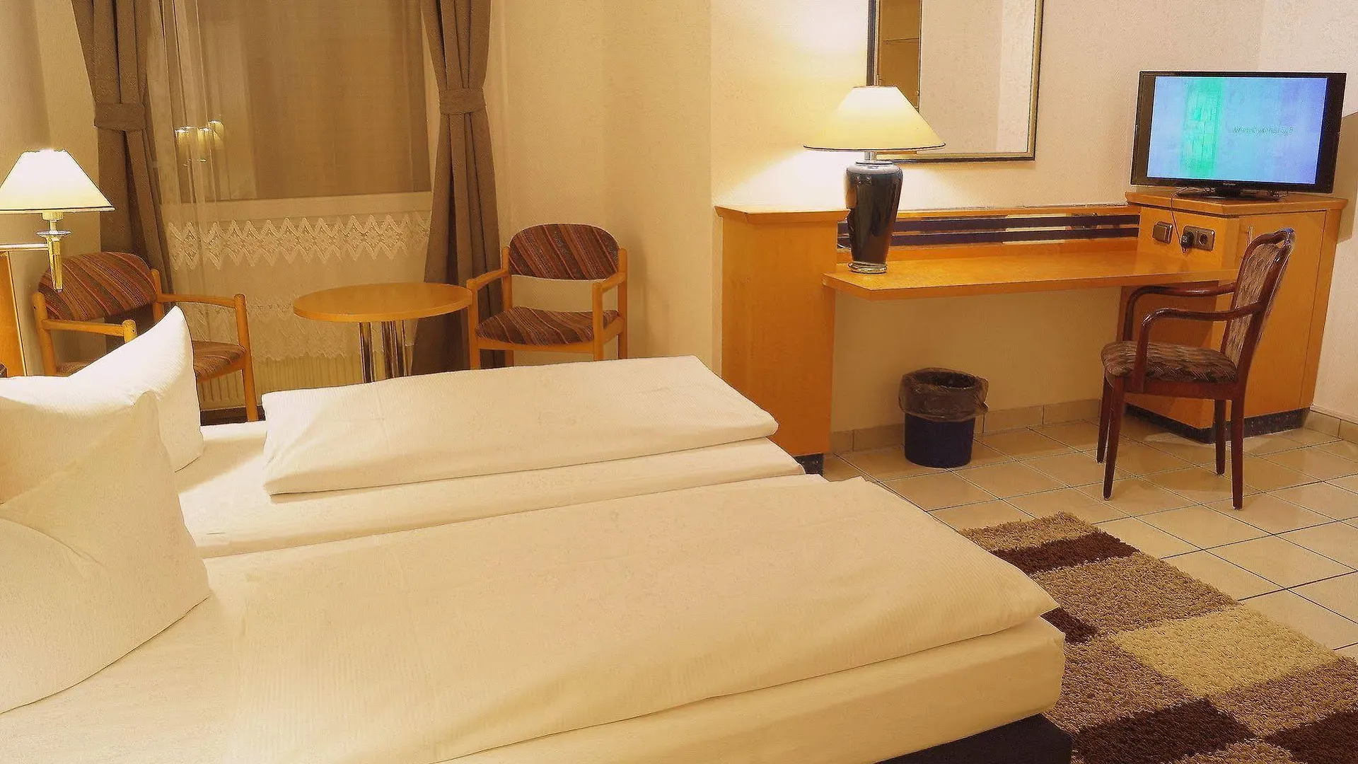 Hotel Rahlstedter Hof Hamburg 2*,  Germany